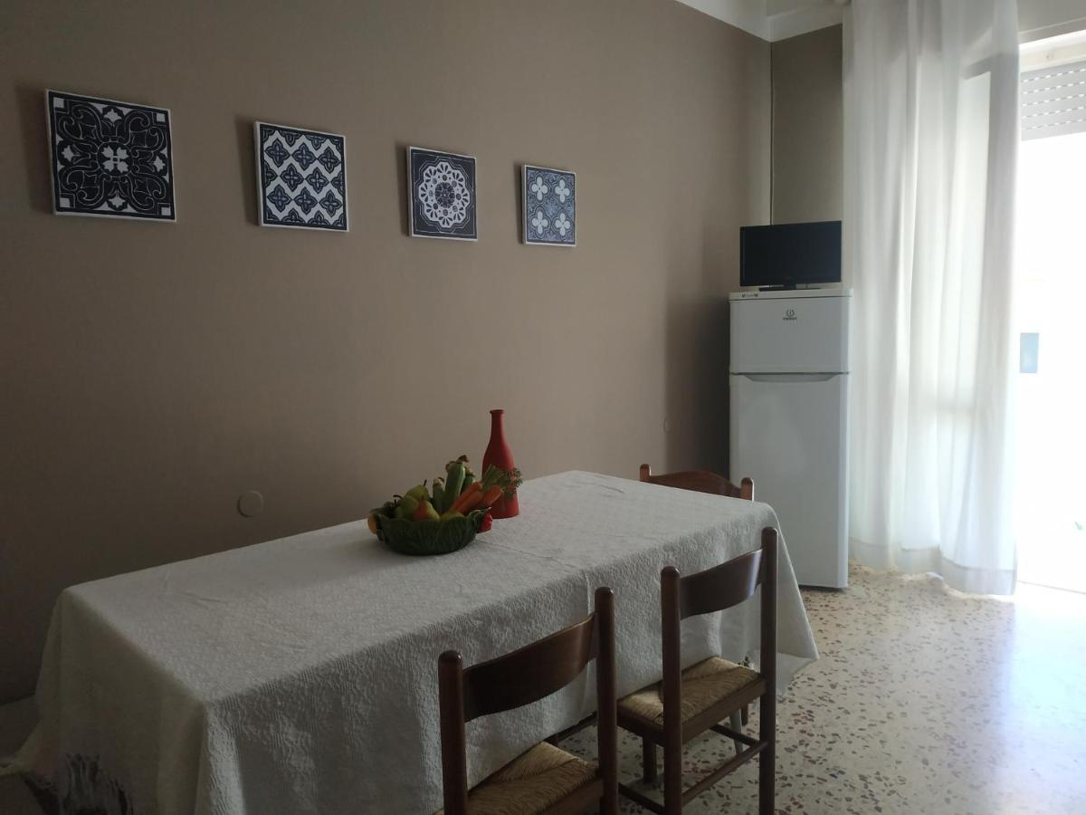 Appartamenti Le 4 Sorelle Rimini Bagian luar foto