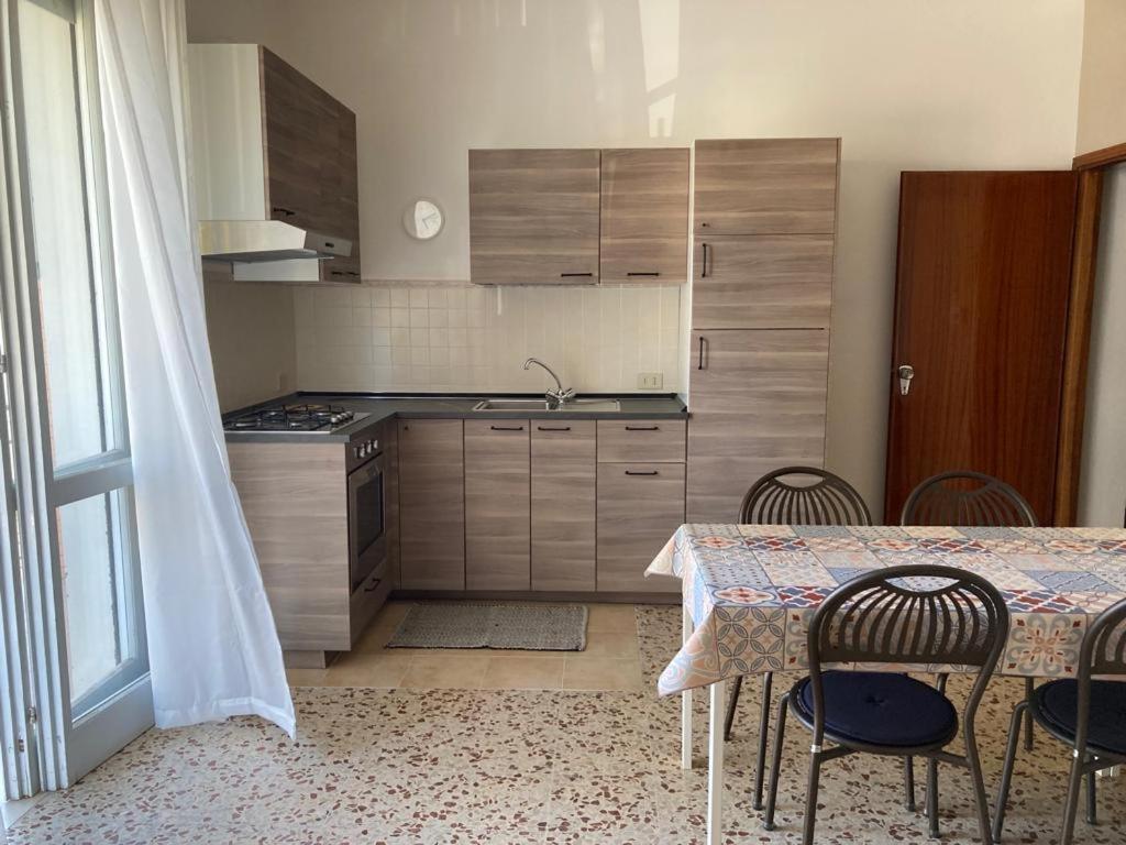 Appartamenti Le 4 Sorelle Rimini Bagian luar foto