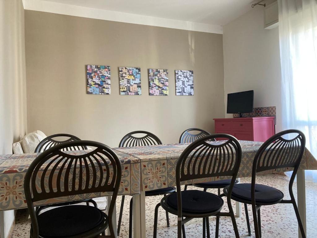 Appartamenti Le 4 Sorelle Rimini Bagian luar foto