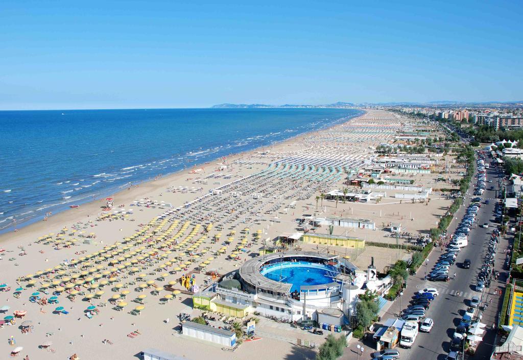 Appartamenti Le 4 Sorelle Rimini Bagian luar foto